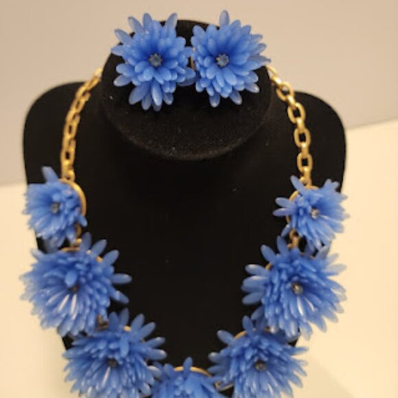 J.Crew Blue Floral Gold-Tone Crystal Statement Necklace and Matching Earrings - Picture 3 of 7